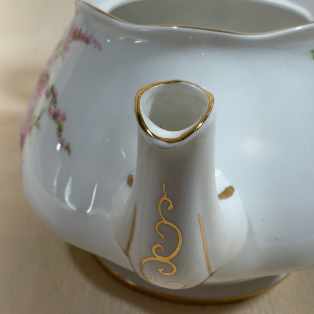 Royal Albert Blossom Time Teapot with Green and Pink Accents - Picture 14 of 16